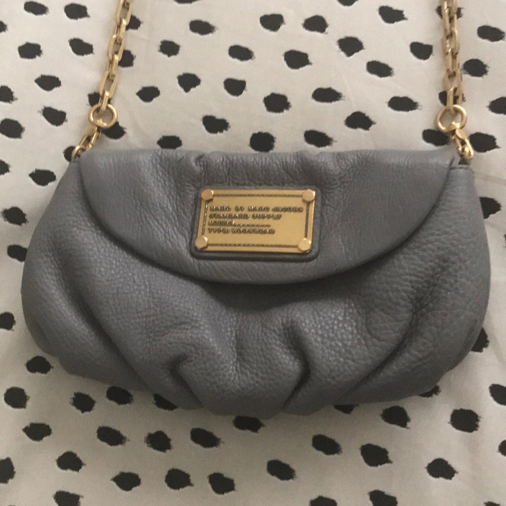 Marc by marc Jacobs gray cross body bag